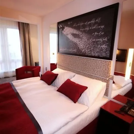 Hotel Red & Blue Design Prague