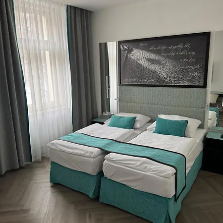 Red & Blue Design Hotell