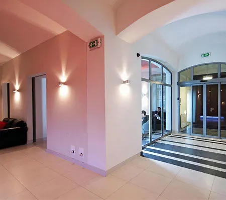 Hotell Red & Blue Design