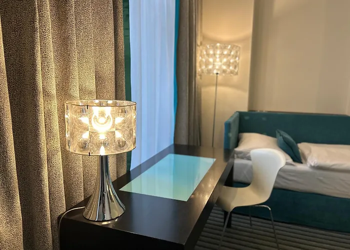 Red & Blue Design 4* Prag