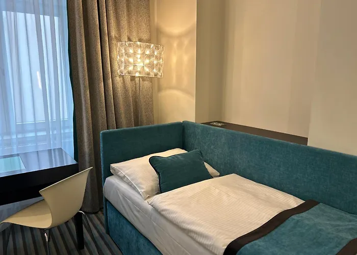 Red & Blue Design Otel