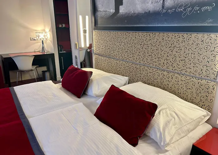 Red & Blue Design Otel Prag